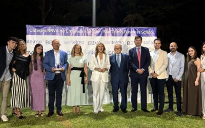 MARISCOS CASTELLAR AWARDED BY THE BBVA FAMILY BUSINESS CHAIR AT SAN TELMO BUSINESS SCHOOL.